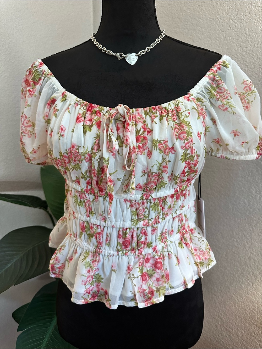 Floral Off-Shoulder Smocked Peplum Top - White/Pink